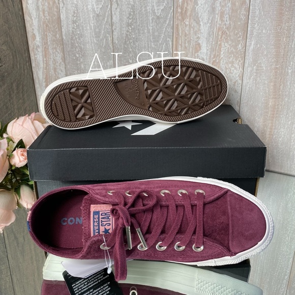 Converse Ctas Suede Dark Burgundy Low Top W AUTHEN - Picture 5 of 8